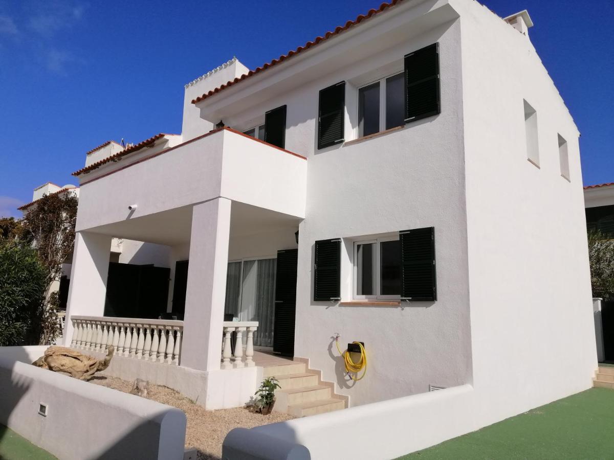 Villa Diplomado เอสเมร์คาดัล ภายนอก รูปภาพ